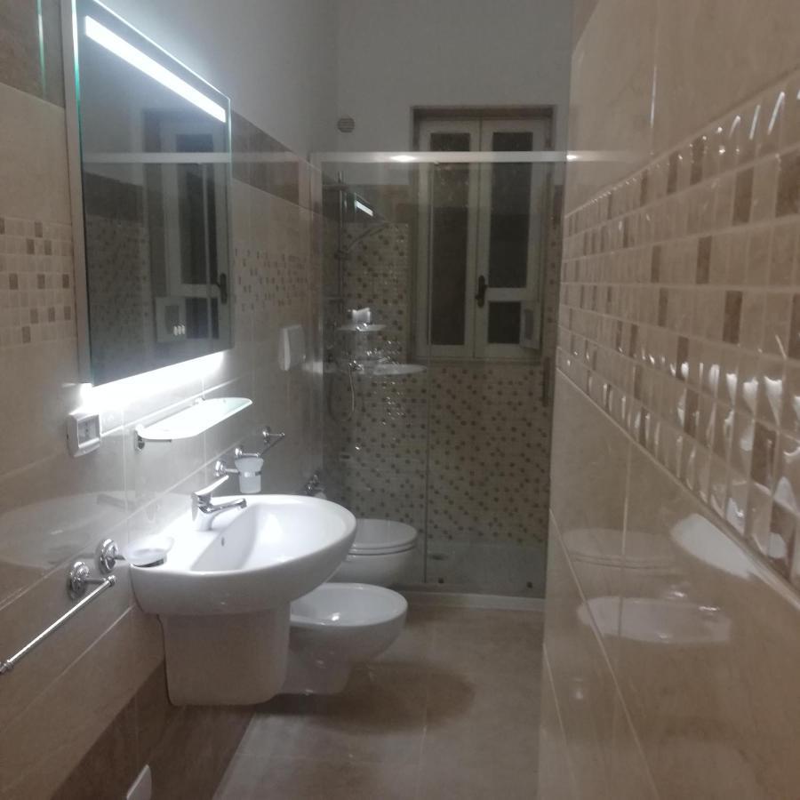 Bed & Breakfast Dei Lecci Мартина-Франка Экстерьер фото